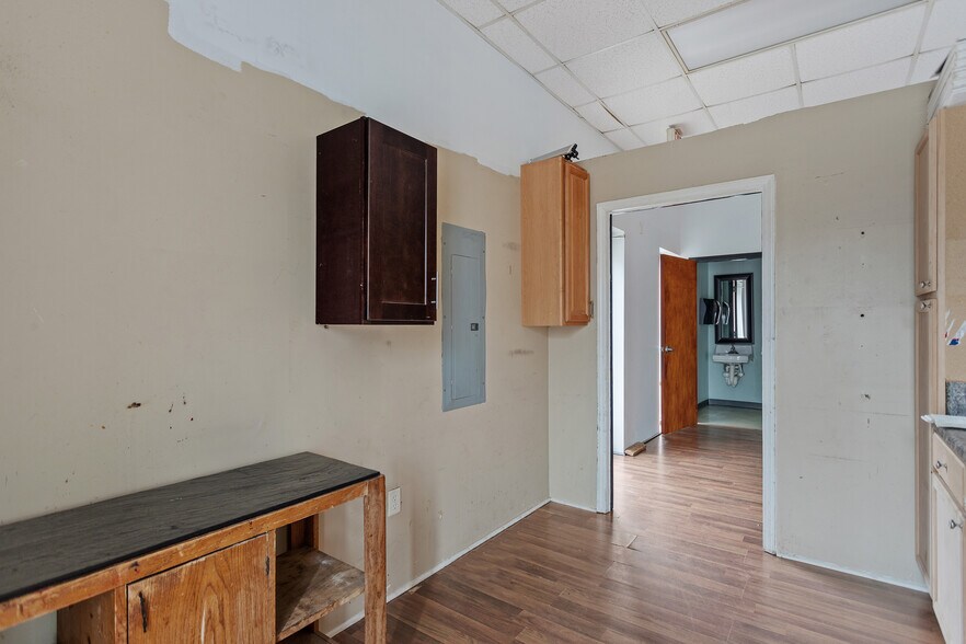 More Photos Of 2200 E Millbrook Rd, Raleigh Office For Lease