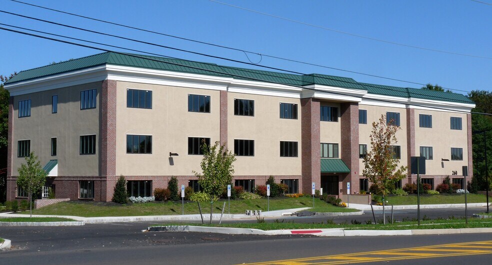 Primary Photo Of 260 Knowles Ave, Southampton Office For Lease
