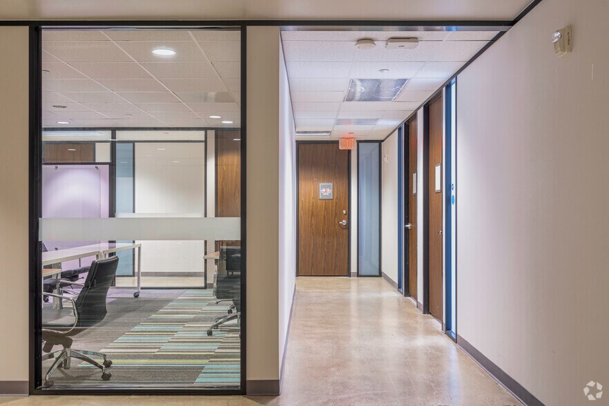 More Photos Of 519 N Sam Houston Pky E, Houston Medical For Lease