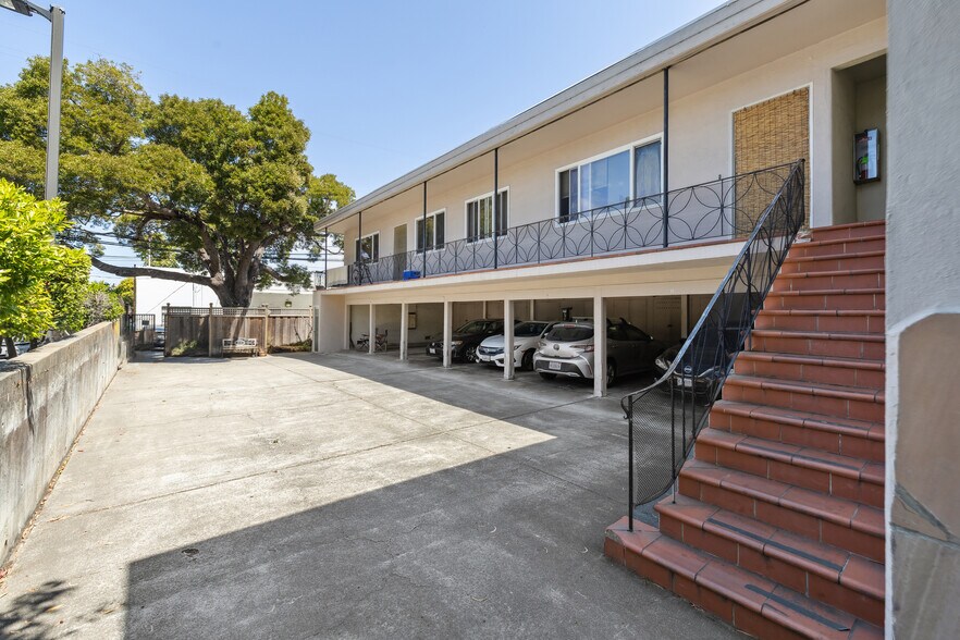 More Photos Of 1140 El Camino Real, Burlingame Apartments For Sale