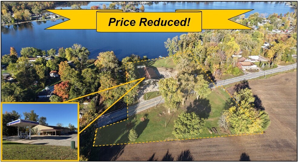 Primary Photo Of 5418 IN-109, Columbia City Service Station For Sale