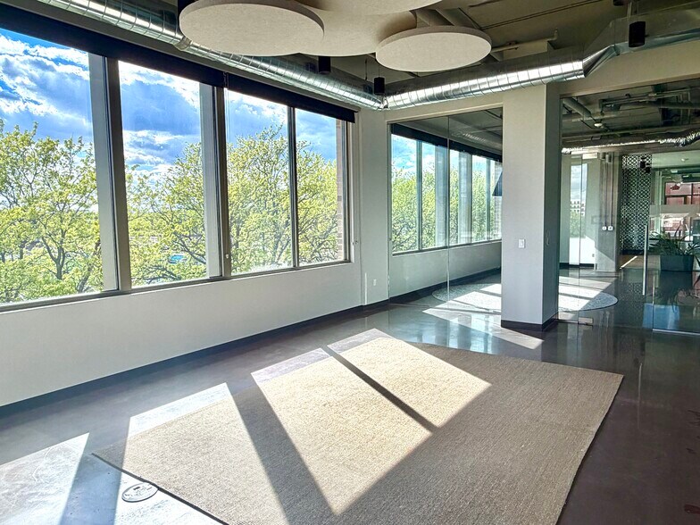 More Photos Of 1004-1028 E Washington Ave, Madison Apartments For Lease