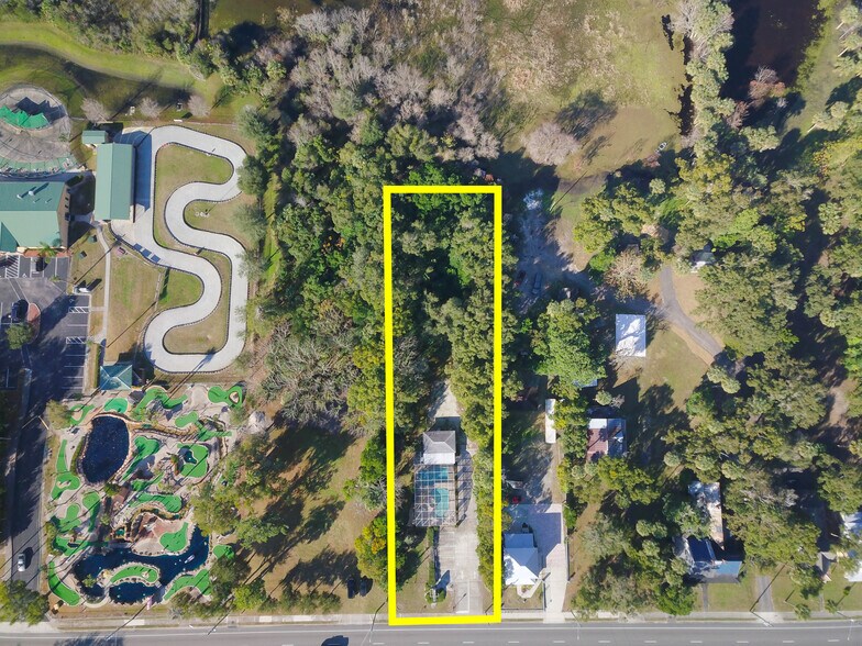 More Photos Of 317 S Volusia Ave, Orange City Freestanding For Sale