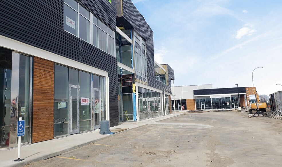 More Photos Of 12820 97 St NW, Edmonton Storefront Retail Office For Sale