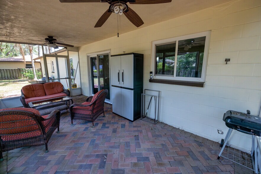 More Photos Of 7128 Wrenwood Cir, Tampa Rehabilitation Center For Sale