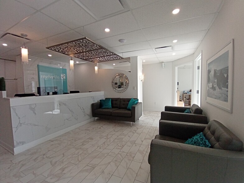 More Photos Of 69 Kempster Ave, Ottawa Office For Sale