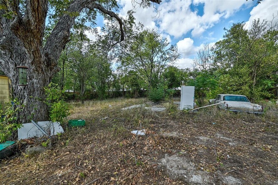 More Photos Of 4322 James Casey St, Austin Medical For Sale