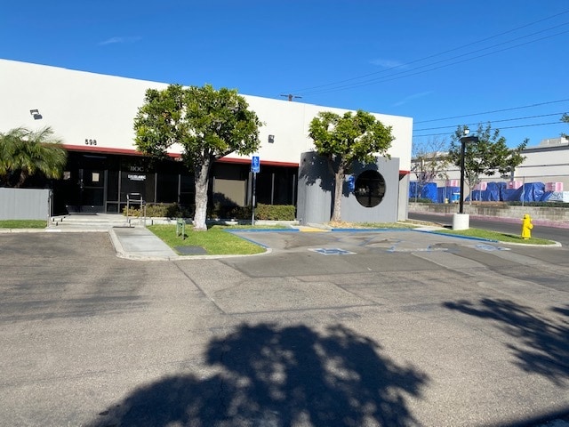 More Photos Of 570 S State College Blvd, Fullerton Warehouse For Sale