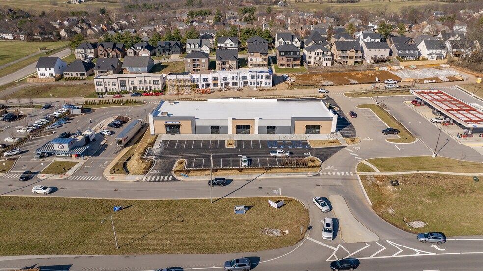 More Photos Of 4257 Harrodsburg Rd, Lexington General Retail For Lease