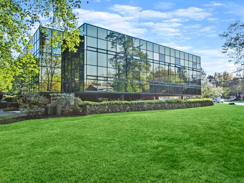 More Photos Of 315 Post Rd W, Westport Office For Lease