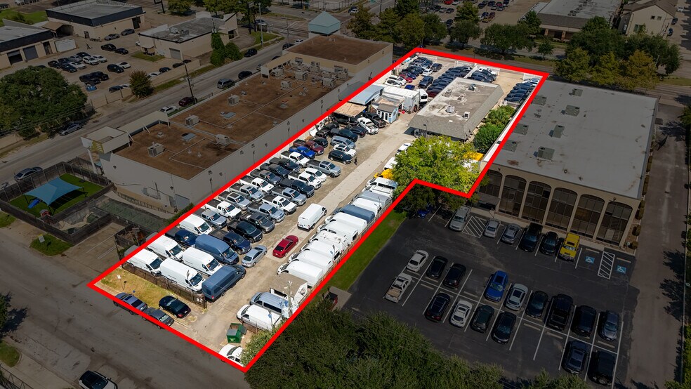 More Photos Of 6375 Richmond Ave, Houston Auto Dealership For Lease