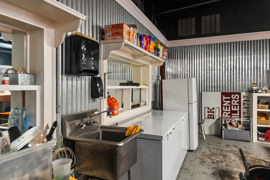 More Photos Of 29233 Highway 6, Hempstead Land For Sale