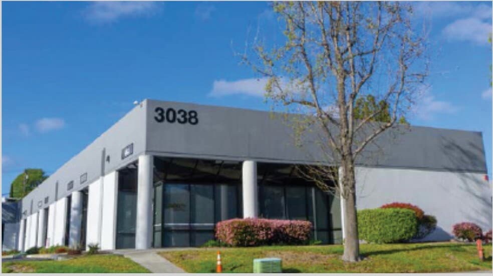 More Photos Of 3025 Industry St, Oceanside Unknown For Lease