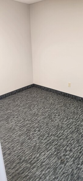 More Photos Of 4859 Dover Center Rd, North Olmsted Medical For Lease