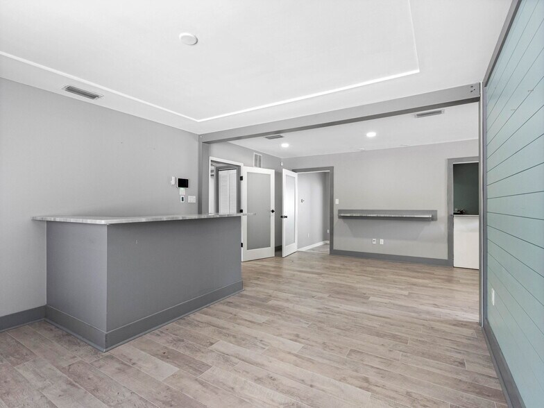 More Photos Of , Tampa Office For Sale