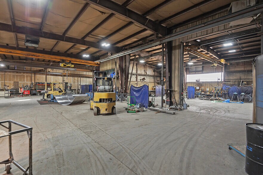 More Photos Of 1926 Pioneer Rd, Salt Lake City Manufacturing For Sale
