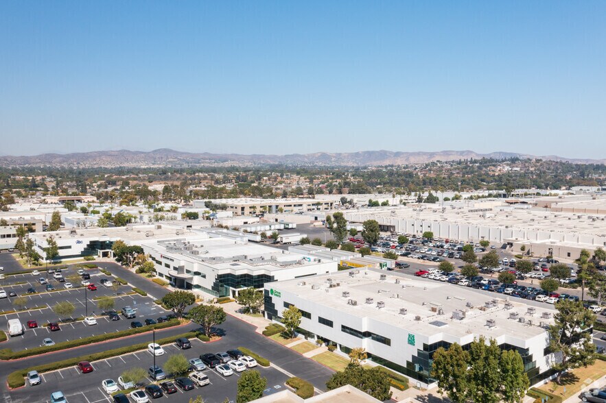 More Photos Of 5101 E La Palma Ave, Anaheim Office For Lease