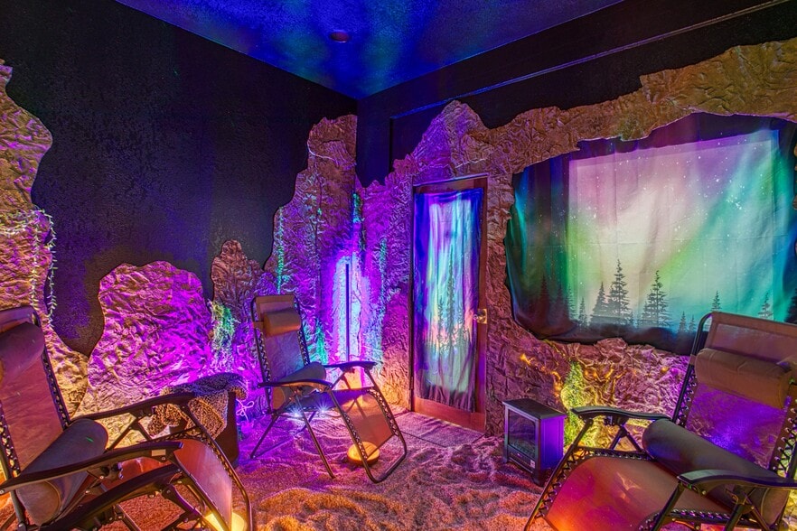 More Photos Of 452 Pagosa St, Pagosa Springs General Retail For Sale