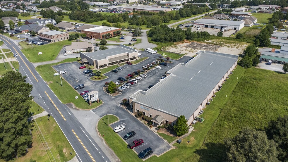 More Photos Of 225 Smithville Church Rd, Warner Robins Storefront For Sale