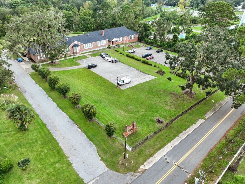 More Photos Of 1476 SW Main St, Greenville Medical For Sale