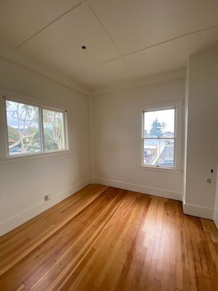 More Photos Of 829-890 Linden Ave, Carpinteria Storefront Retail Office For Lease