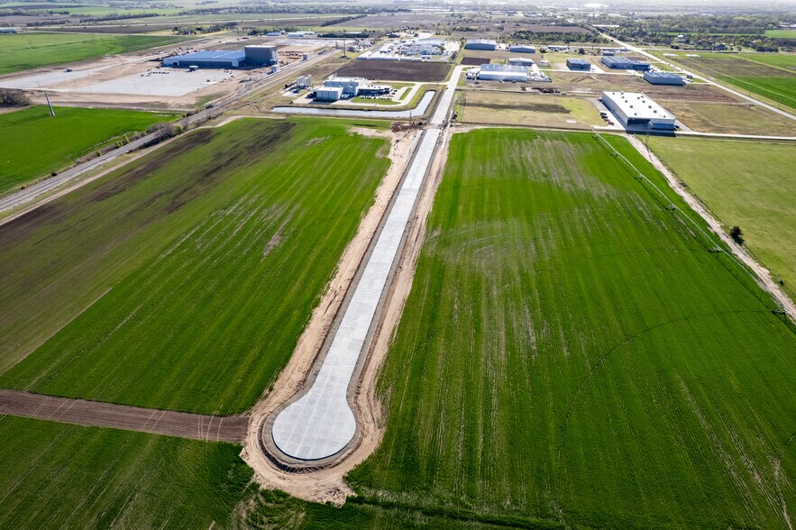 More Photos Of 135th, Maize Land For Sale