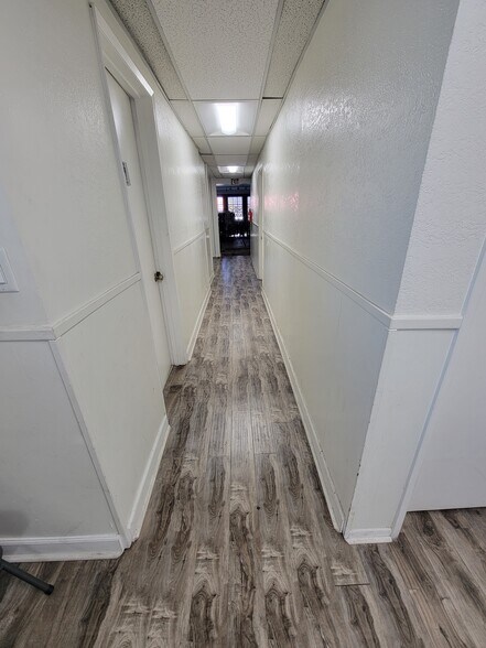 More Photos Of 1648-1650 Wilshire Blvd, Los Angeles Office Residential For Sale