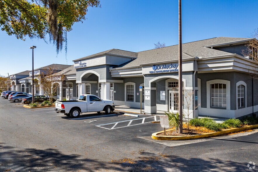 Primary Photo Of 2855 Alt 19, Palm Harbor Office For Lease