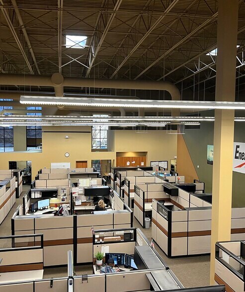 More Photos Of 16125 E Euclid Ave, Spokane Warehouse For Lease