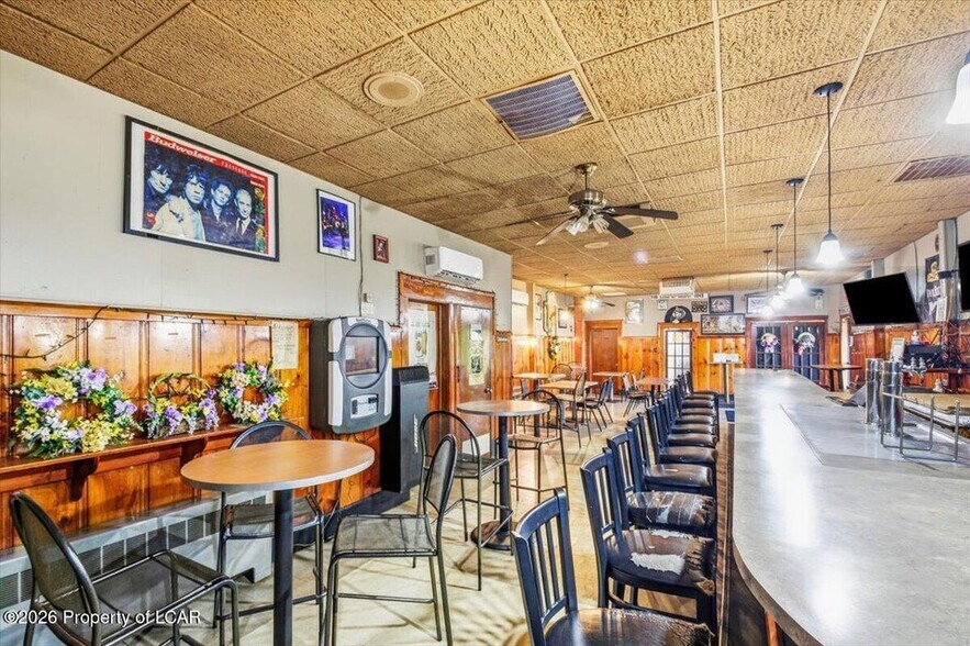 More Photos Of 700 Luzerne Ave, West Pittston Restaurant For Sale