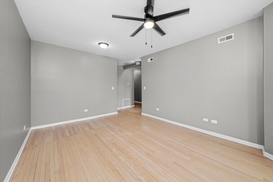 More Photos Of 7127 S Normal Blvd, Chicago Apartments For Sale