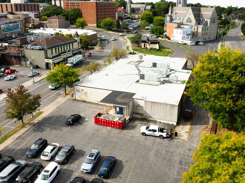 More Photos Of 25 Dill St, Auburn Office For Lease