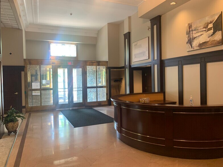 More Photos Of 48-50 W Chestnut St, Lancaster Office For Lease