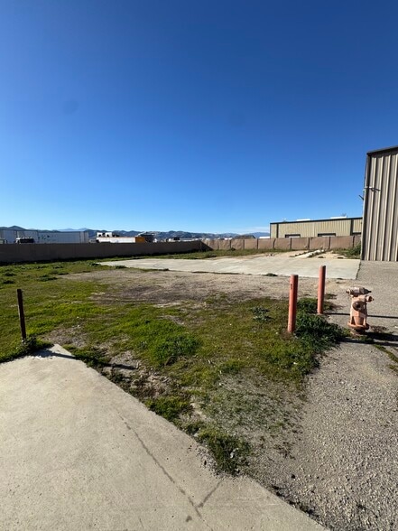 More Photos Of 190 E San Antonio Dr, King City Industrial For Sale