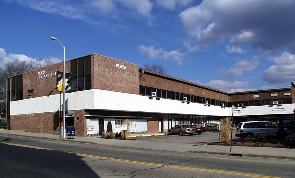 More Photos Of 101 Elizabeth St, Derby Freestanding For Lease