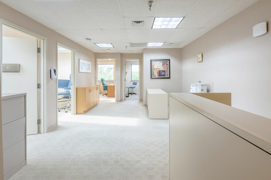 More Photos Of 235 Plain St, Providence Medical For Lease