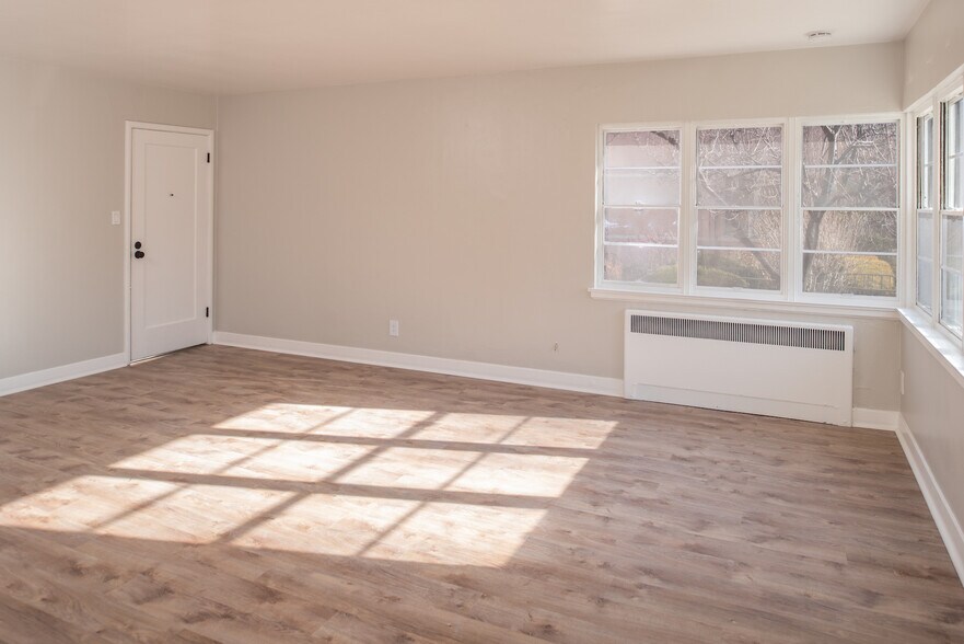 More Photos Of 1045 Riverside Dr, Reno Apartments For Sale