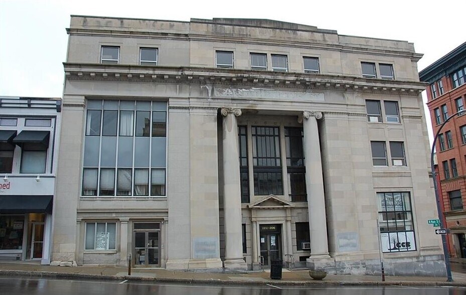 More Photos Of 200 N Main St, Jamestown Bank For Sale