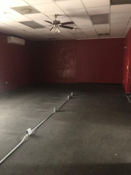 More Photos Of 1302 E Hillsborough Ave, Tampa Freestanding For Lease