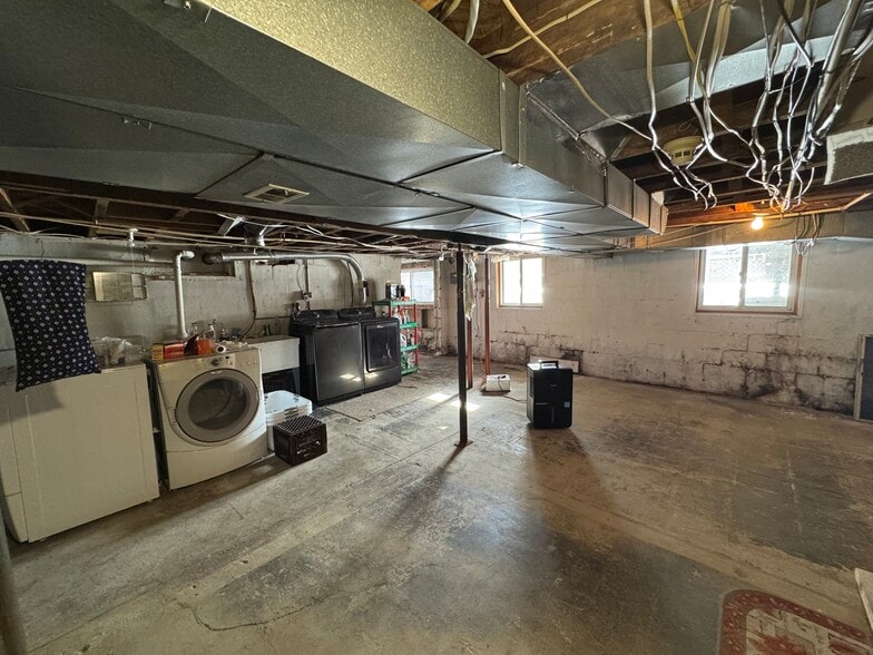 More Photos Of 346 Route 711, Jones Mills Convenience Store For Sale
