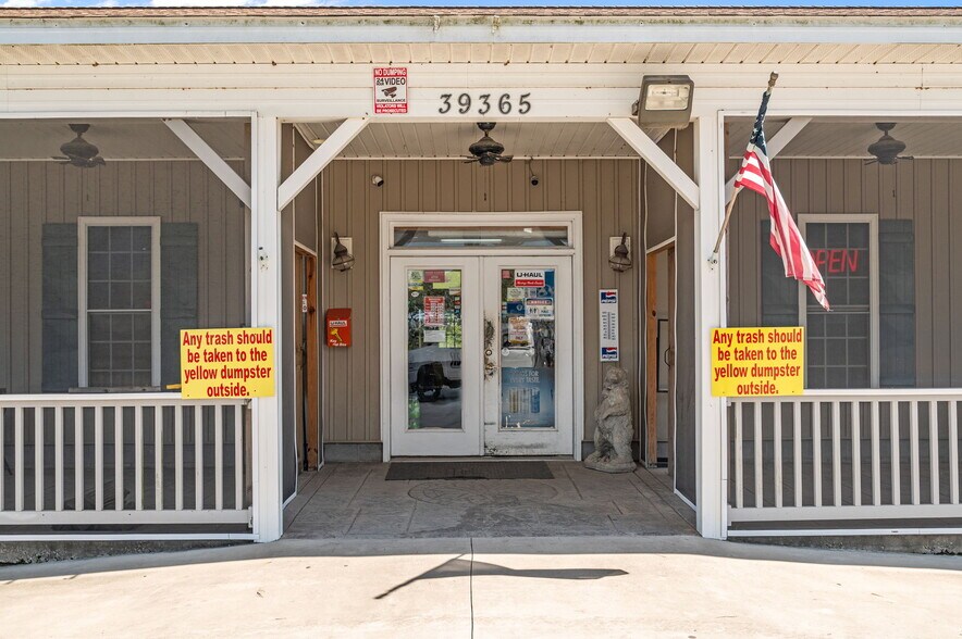More Photos Of 39365 US Highway 264 E, Belhaven General Retail For Sale