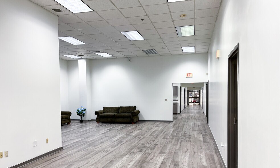 More Photos Of 101 Electronics Blvd SW, Huntsville Industrial For Lease