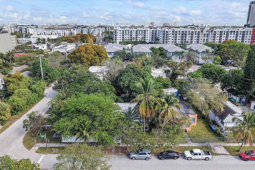 More Photos Of , Fort Lauderdale Unknown For Sale