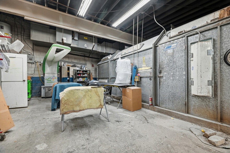 More Photos Of 4225 Main St, Pittsburgh Service For Sale