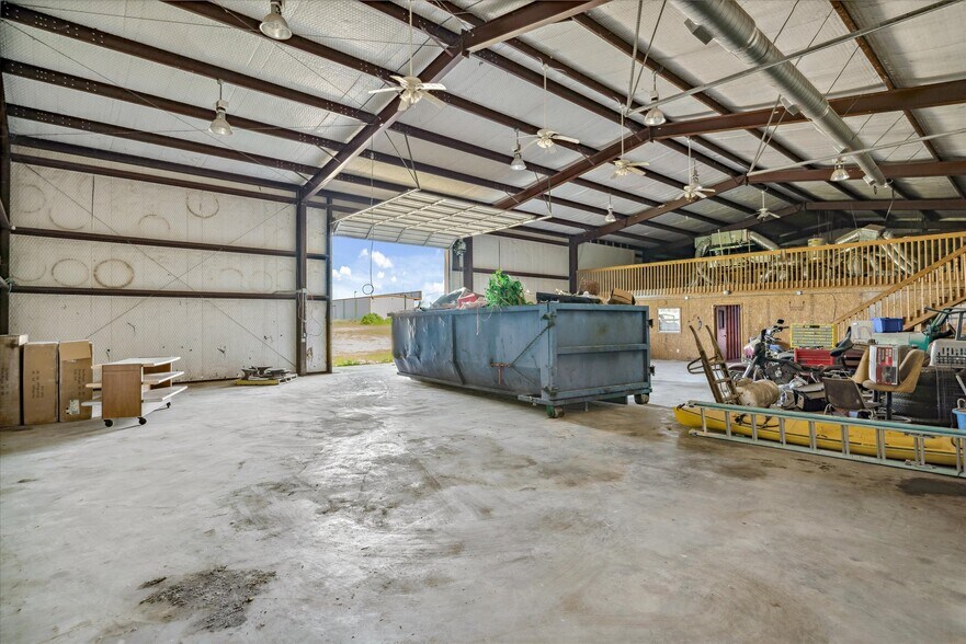 More Photos Of 21540 Interstate 20 & Hwy 64, Canton Warehouse For Sale
