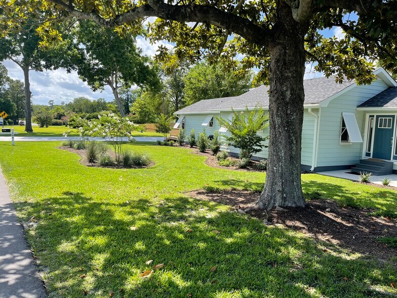 More Photos Of 100 Whitman Ave, Castle Hayne Land For Sale