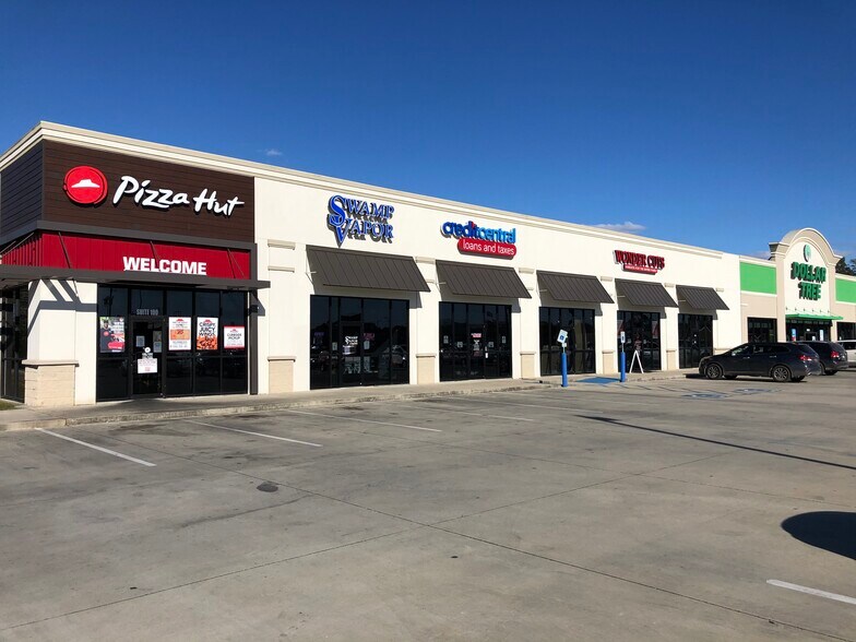 More Photos Of 105-107 Hector Connoly Rd, Carencro General Retail For Lease