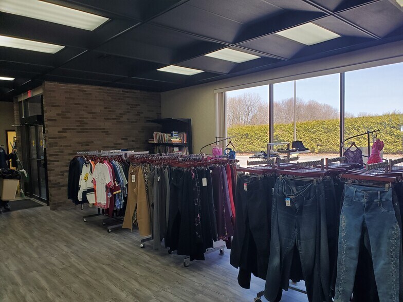 More Photos Of 4270 E Lake Rd, Erie General Retail For Sale
