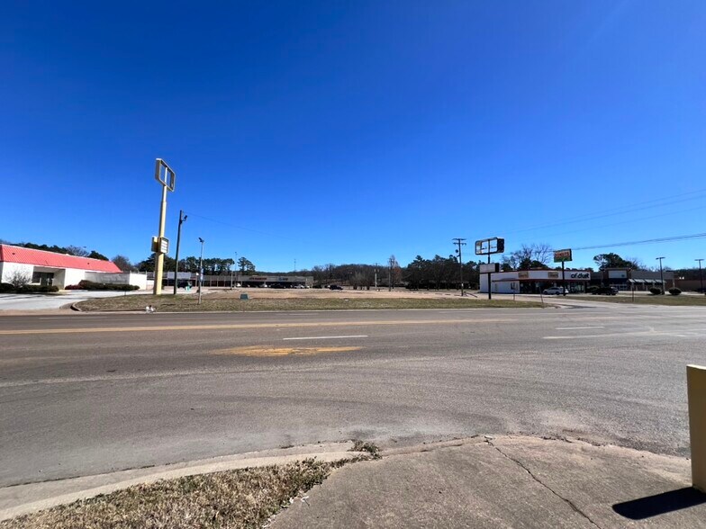 More Photos Of , Forrest City Unknown For Sale