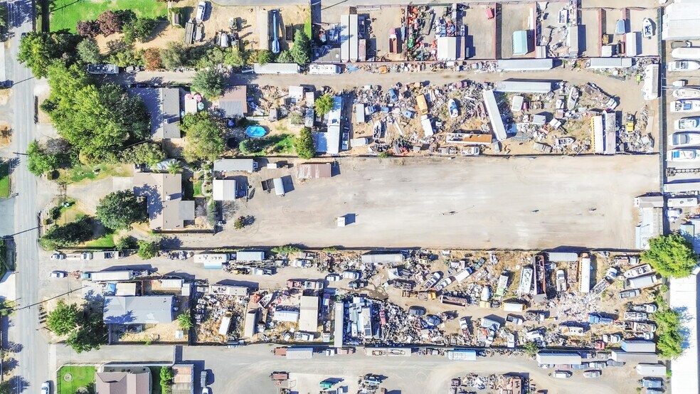 More Photos Of 7028 26th St, Rio Linda Industrial For Sale